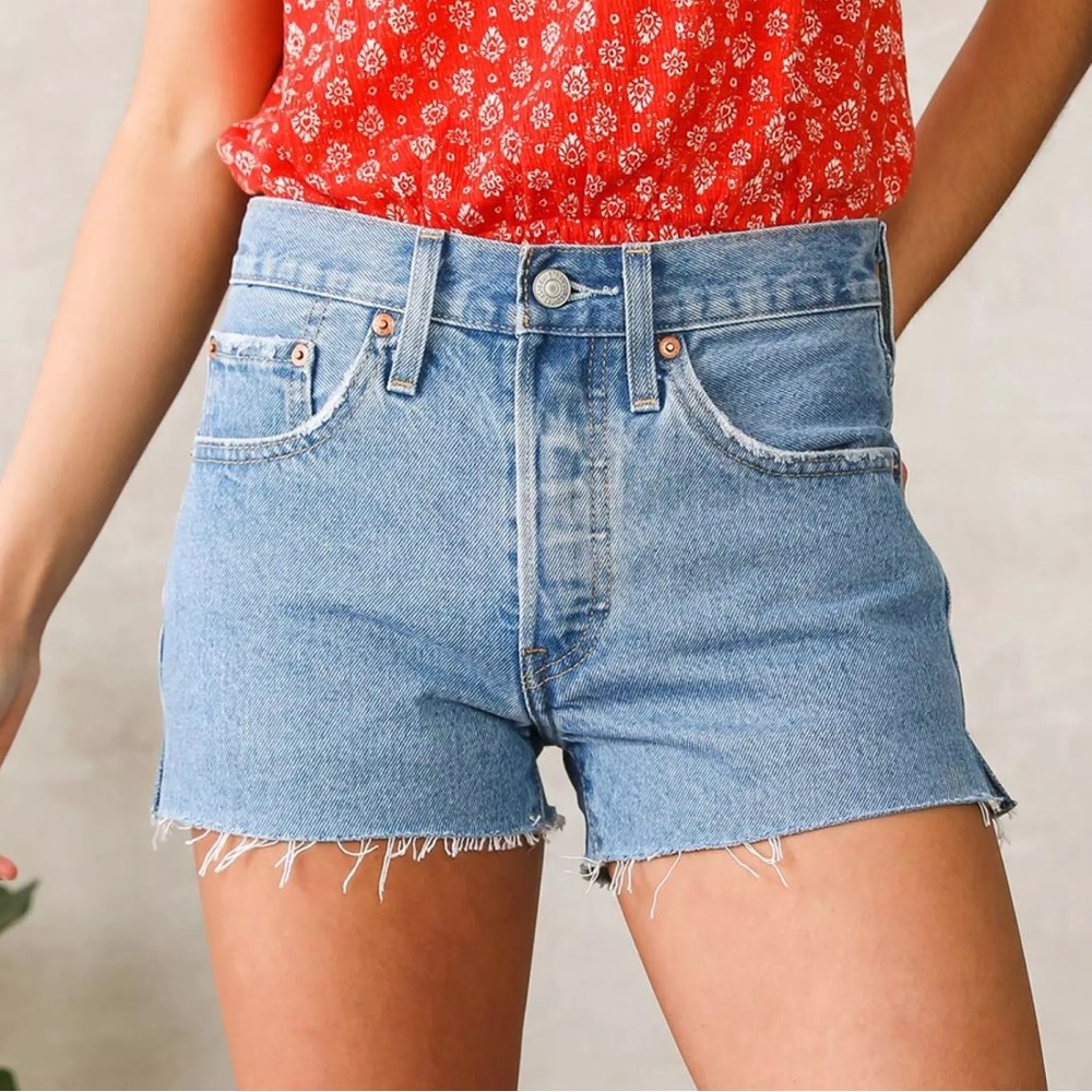 Levi’s 501 shorts nwt